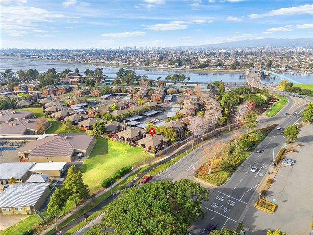 632 Centre Ct, Alameda, CA 94502