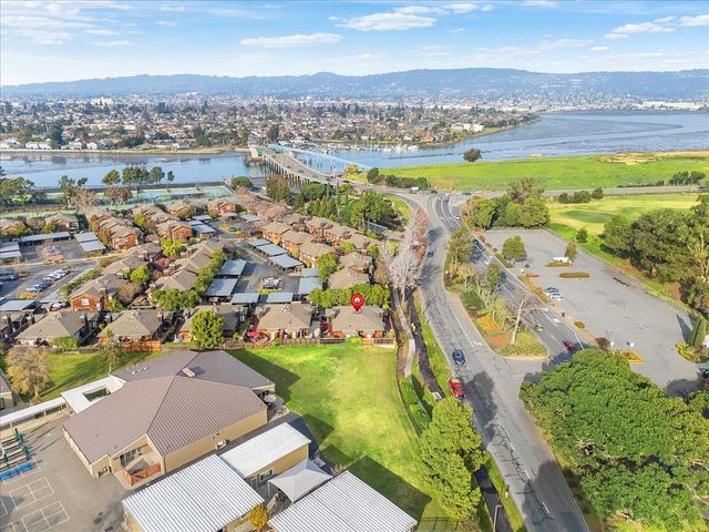 632 Centre Ct, Alameda, CA 94502