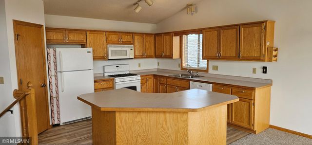 23453 Arrowhead Street NW, Saint Francis, MN 55070