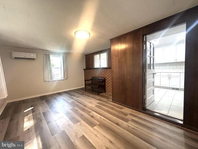 4714 GLENOAK RD, Hyattsville, MD 20784