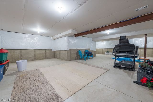 36732 Appian Way, North Ridgeville, OH 44039