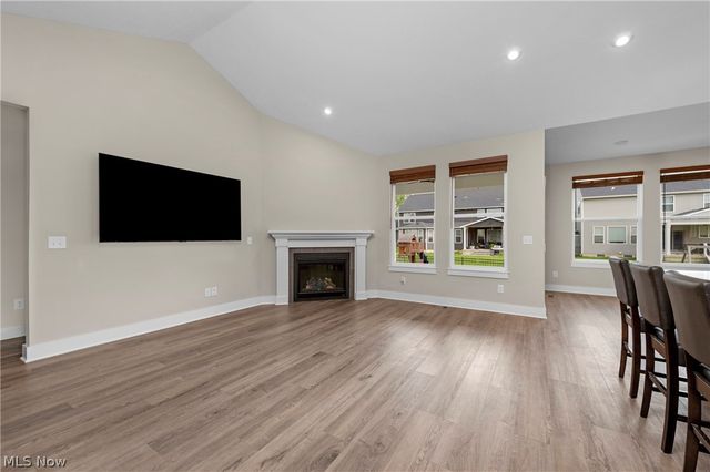 36732 Appian Way, North Ridgeville, OH 44039