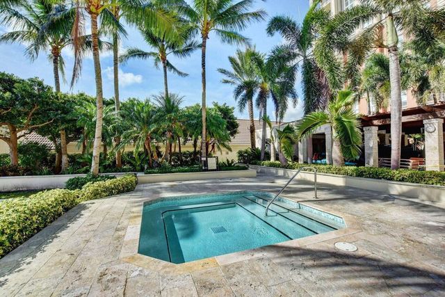 550 Okeechobee Boulevard Uph-11, West Palm Beach, FL 33401