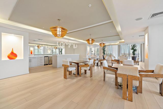 550 Okeechobee Boulevard Uph-11, West Palm Beach, FL 33401