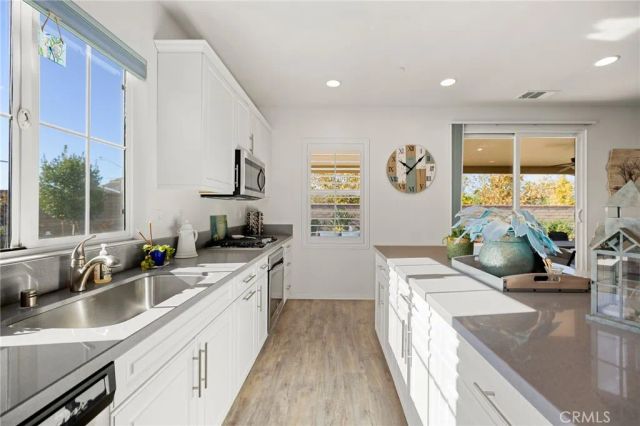 25155 Showdown Court, Menifee, CA 92584