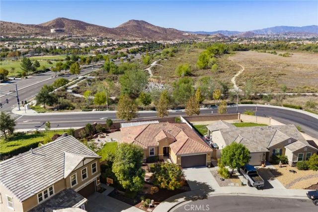 25155 Showdown Court, Menifee, CA 92584