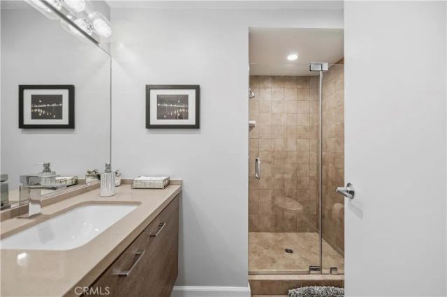 7135 Hollywood Boulevard 405, Los Angeles, CA 90046