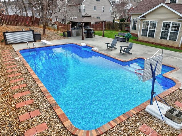 106 Honey Crisp Way, Simpsonville, SC 29681