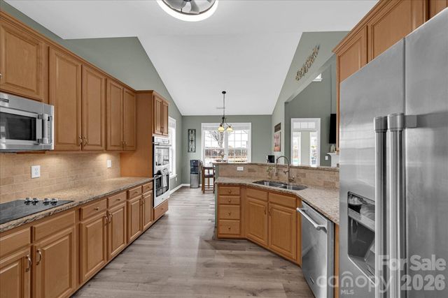 106 Honey Crisp Way, Simpsonville, SC 29681