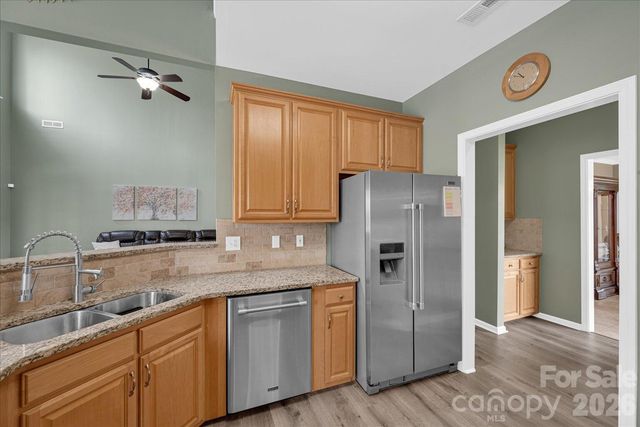 106 Honey Crisp Way, Simpsonville, SC 29681