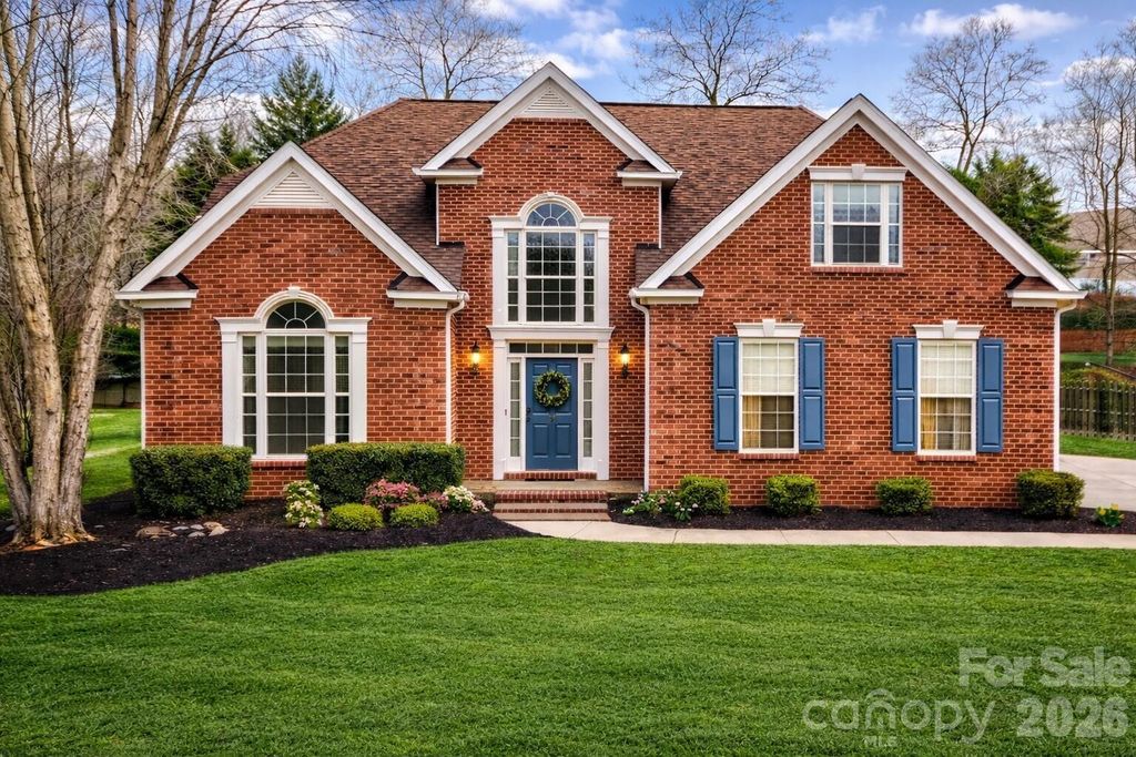 106 Honey Crisp Way, Simpsonville, SC 29681