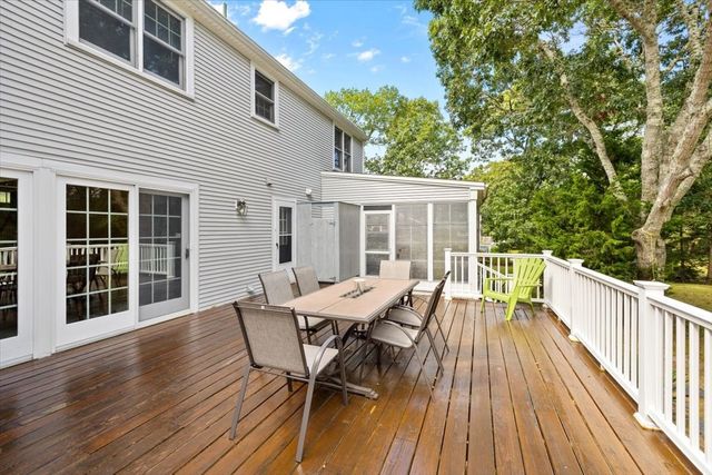 32 Niagara Lane, Yarmouth, MA 02673