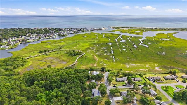 32 Niagara Lane, Yarmouth, MA 02673