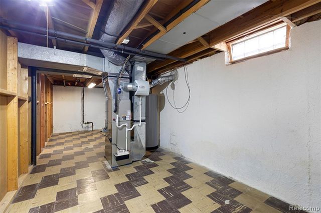 28995 Hathaway Street, Livonia, MI 48150