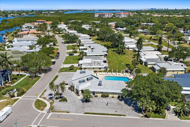 5936 DRIFTWOOD AVENUE 16, Sarasota, FL 34231