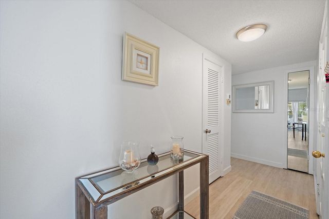 5936 DRIFTWOOD AVENUE 16, Sarasota, FL 34231