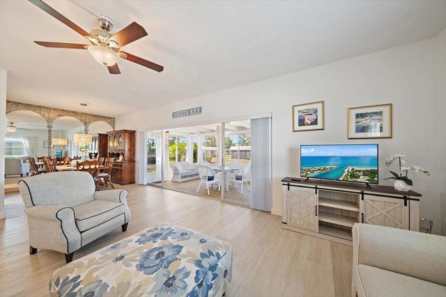 5936 DRIFTWOOD AVENUE 16, Sarasota, FL 34231