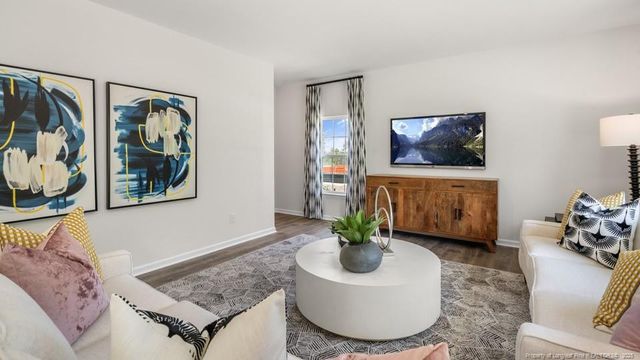 3049 Platinum Circle, West End, NC 27376