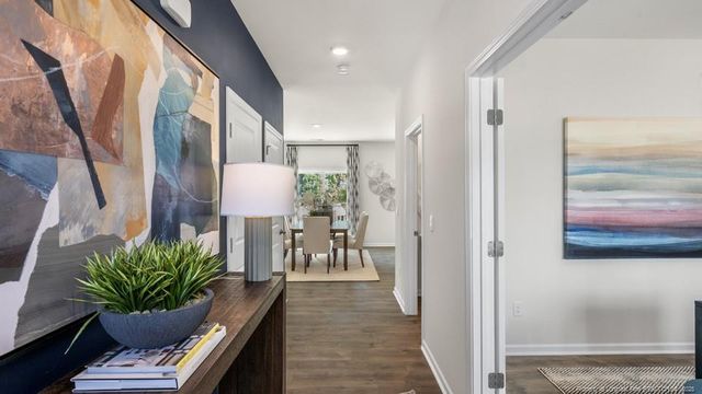 3049 Platinum Circle, West End, NC 27376