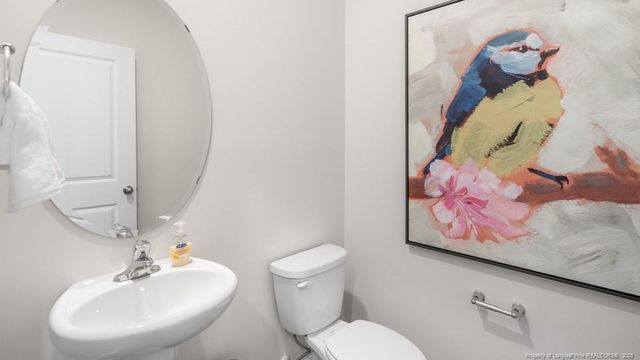 3049 Platinum Circle, West End, NC 27376