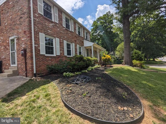 8263 TOLL HOUSE RD, Annandale, VA 22003