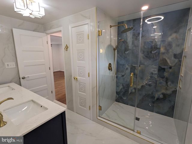 8263 TOLL HOUSE RD, Annandale, VA 22003
