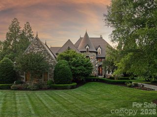 8626 Longview Club Drive, Waxhaw, NC 28173