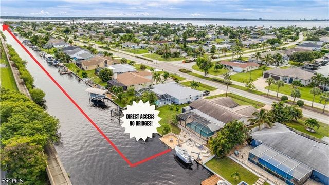 2243 Everest PKWY, Cape Coral, FL 33904