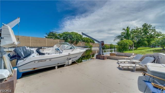 2243 Everest PKWY, Cape Coral, FL 33904