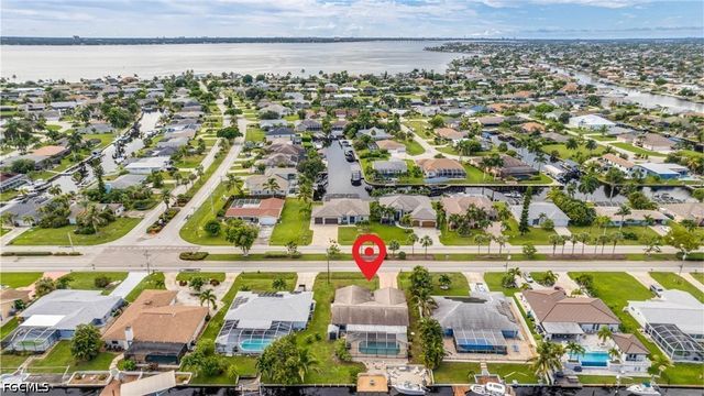 2243 Everest PKWY, Cape Coral, FL 33904