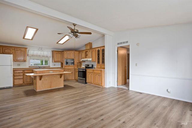 910 Moon Glo Rd 89, Buhl, ID 83316