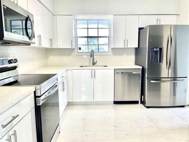 841 NE 51st Street, Pompano Beach, FL 33064