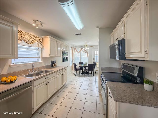 573 Lake Forest Drive, Coppell, TX 75019