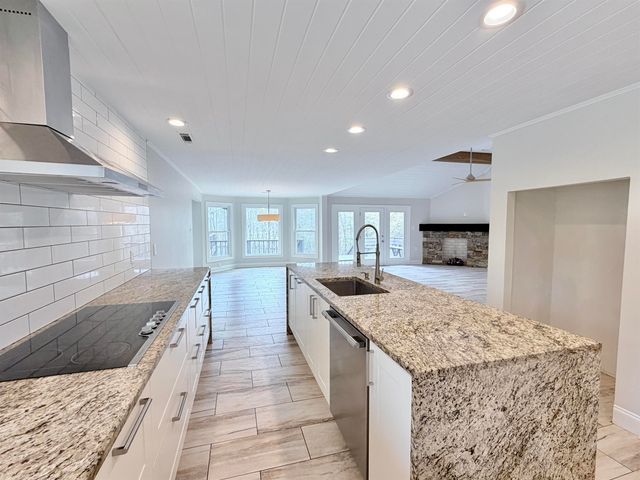 955 COUNTRY CLUB RD, Somerville, TN 38068