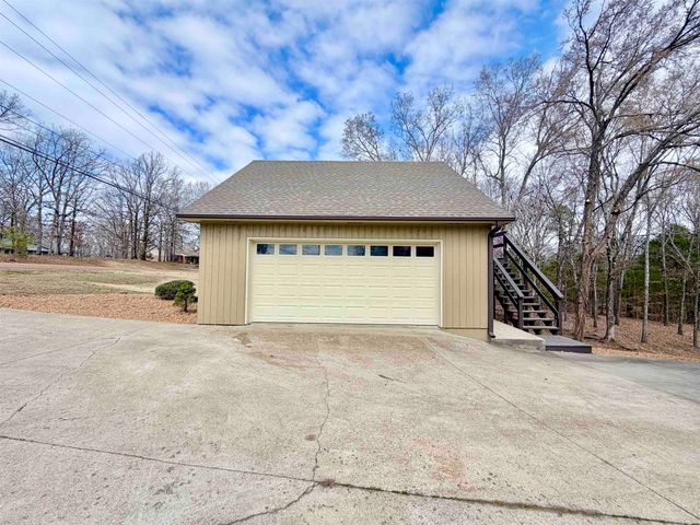 955 COUNTRY CLUB RD, Somerville, TN 38068