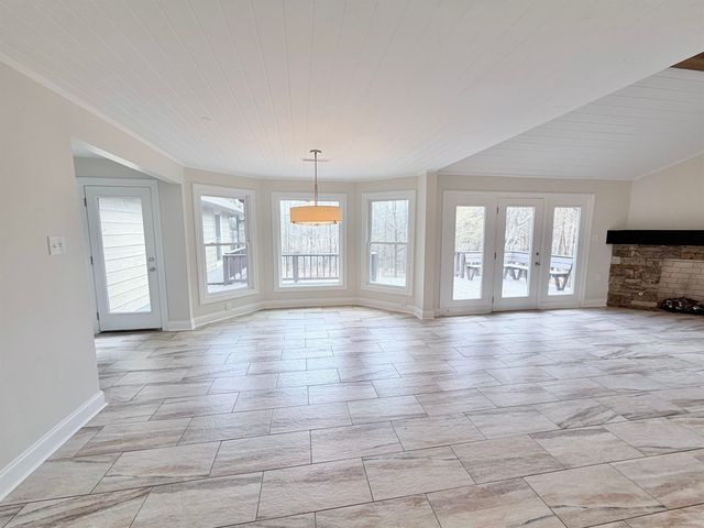 955 COUNTRY CLUB RD, Somerville, TN 38068