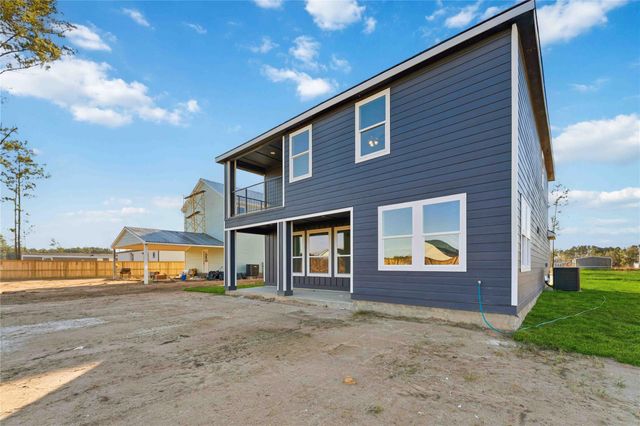 18611 Ratho Drive, Conroe, TX 77306