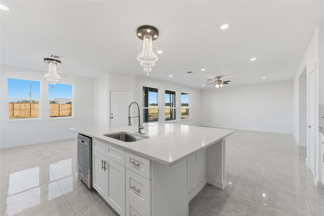 18611 Ratho Drive, Conroe, TX 77306