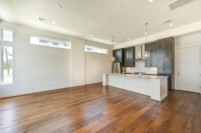 2418 Gray Street, Houston, TX 77003