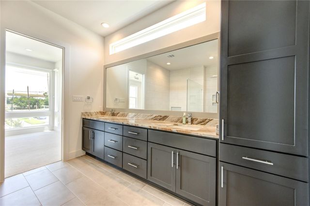 2418 Gray Street, Houston, TX 77003