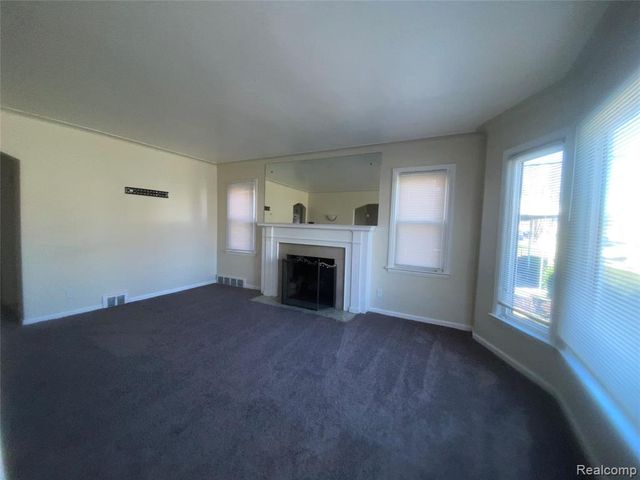 16207 Biltmore Street, Detroit, MI 48235