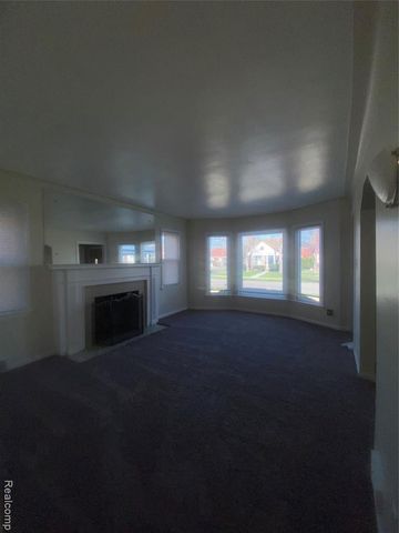 16207 Biltmore Street, Detroit, MI 48235