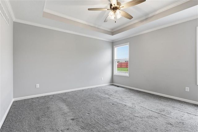 802 Wright Street, Pleasant Hill, MO 64080