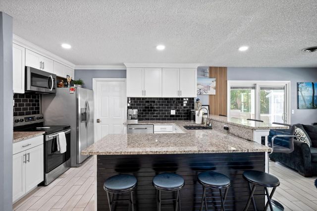 874 ACADIA ROAD, Venice, FL 34293