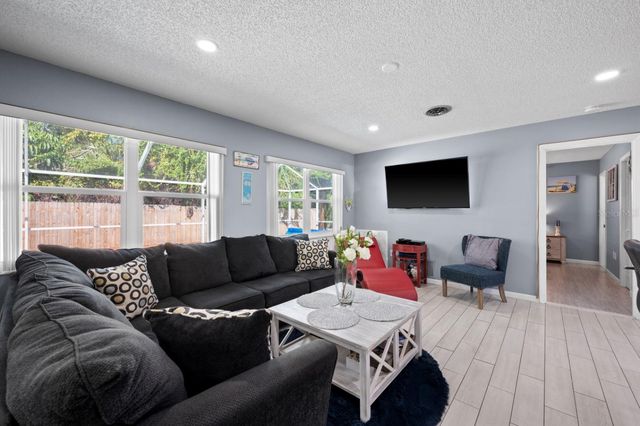 874 ACADIA ROAD, Venice, FL 34293