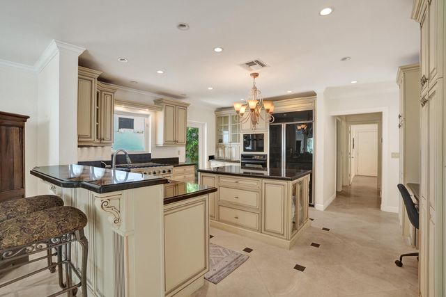 449 Isle Of Palms Drive, Fort Lauderdale, FL 33301