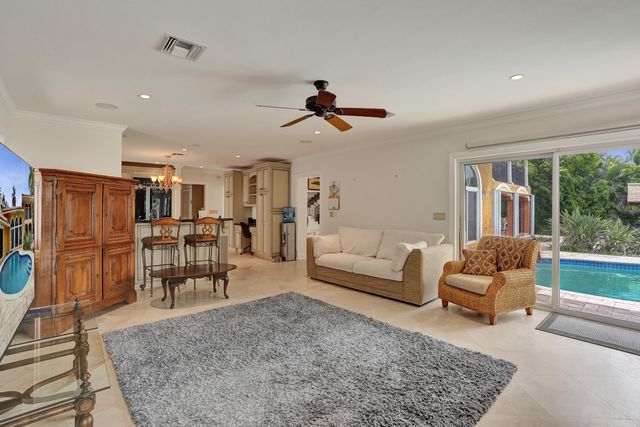 449 Isle Of Palms Drive, Fort Lauderdale, FL 33301