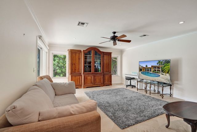 449 Isle Of Palms Drive, Fort Lauderdale, FL 33301