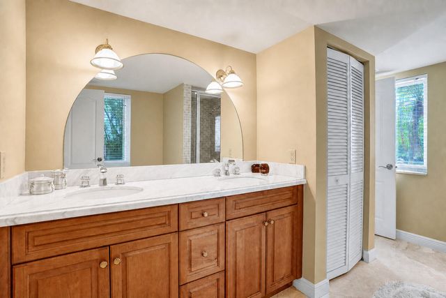 449 Isle Of Palms Drive, Fort Lauderdale, FL 33301