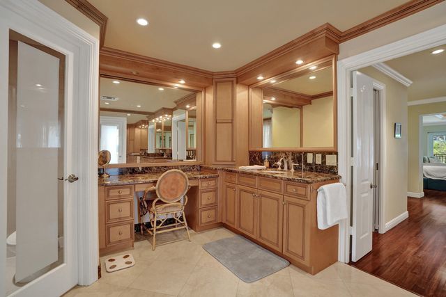 449 Isle Of Palms Drive, Fort Lauderdale, FL 33301